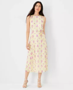 Shimmer Tile Print Pleated Midi Dress