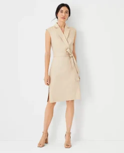 The Notched Collar Tie Waist Dress In Herringbone Linen Blend