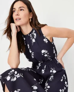 Floral Gathered Sleeveless Flare Dress 5 Floral Gathered Sleeveless Flare Dress -ChicMeadow Shop 609019 1362 ALT2