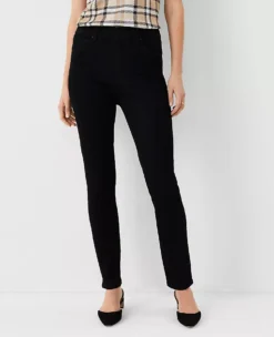 Curvy Sculpting Pocket High Rise Skinny Jeans In Jet Black Wash